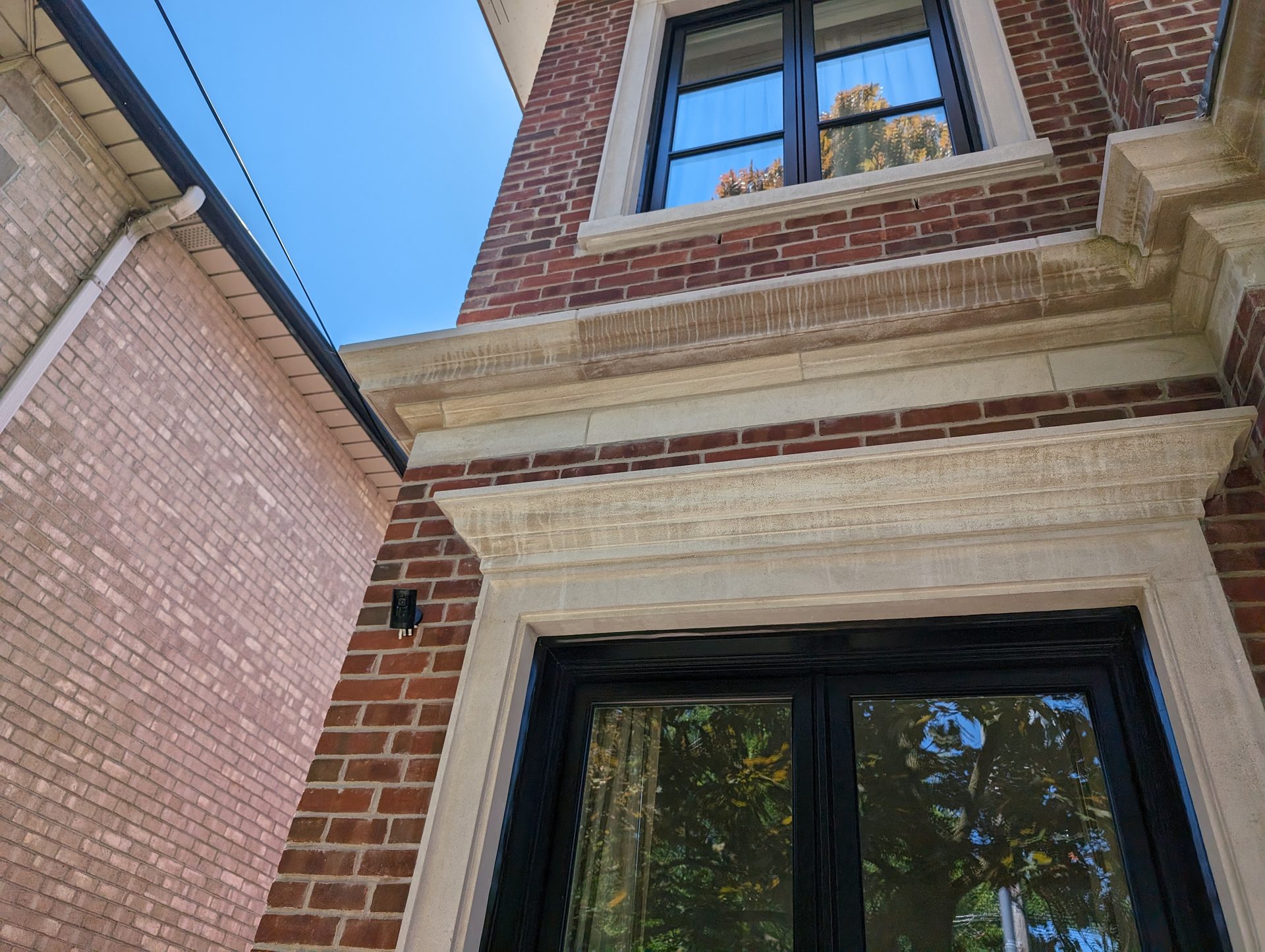 Mortar smear on limestone molding, Nobleton – Ace Power Washing